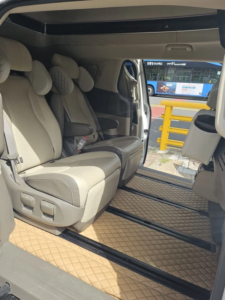 Kia Carnival 13