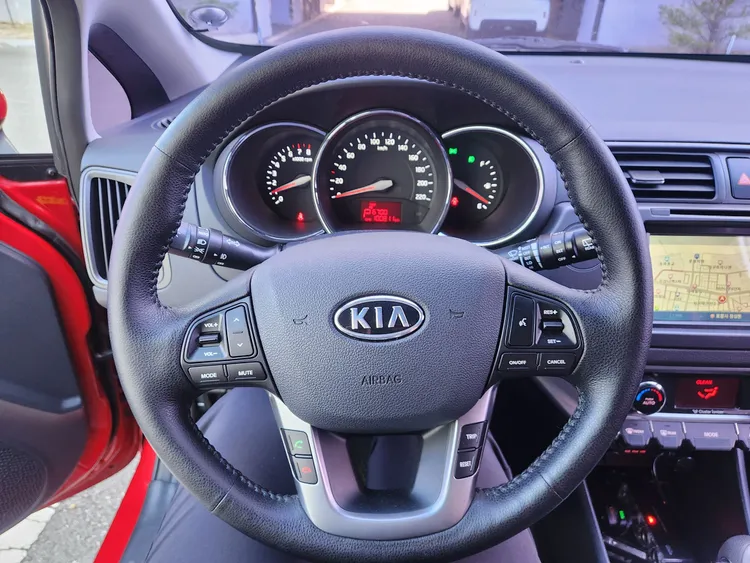 Kia Pride 12