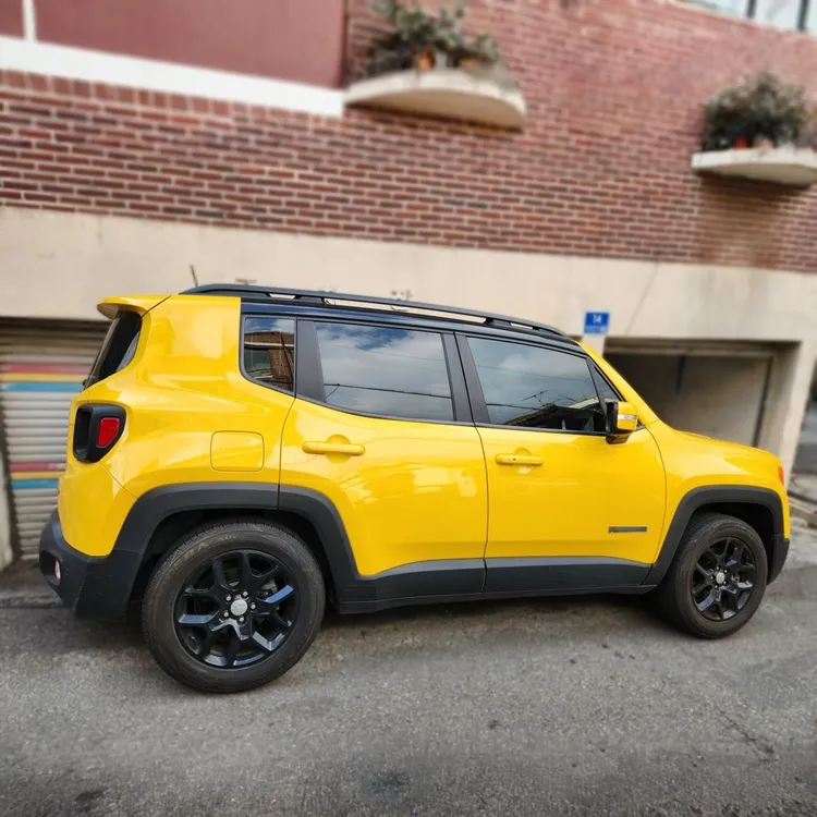 Jeep Renegade 4