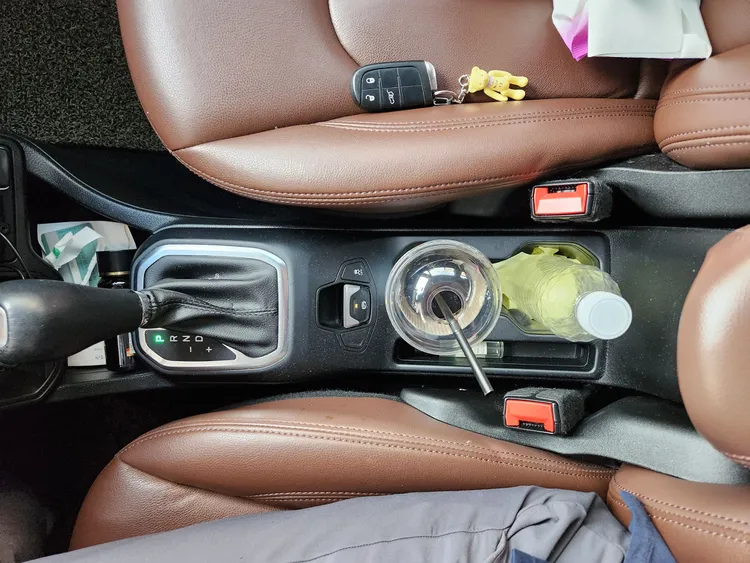 Jeep Renegade 14