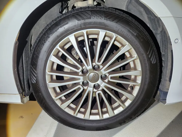 Audi A6 (C8) 37