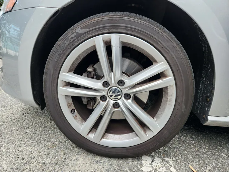 Volkswagen Passat 33