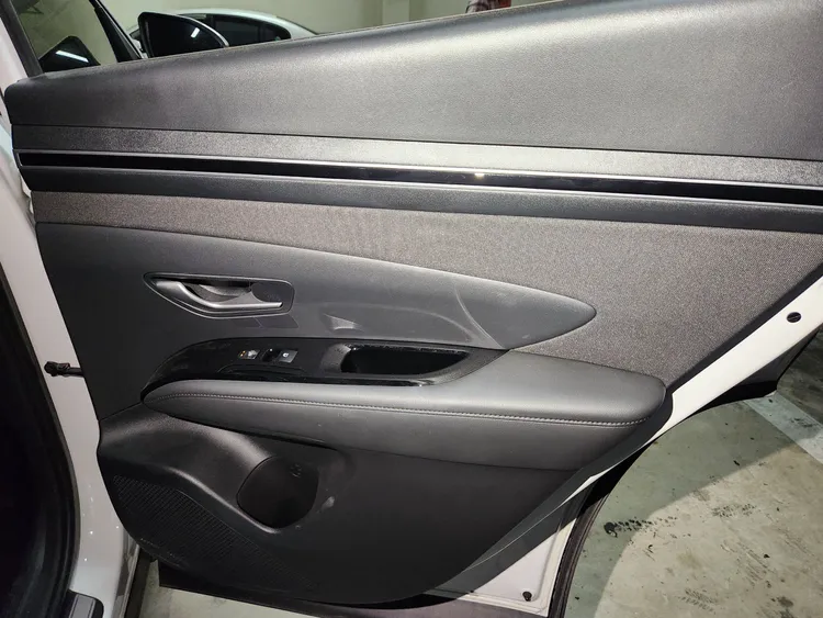 Hyundai Tucson Hybrid (NX4) 33