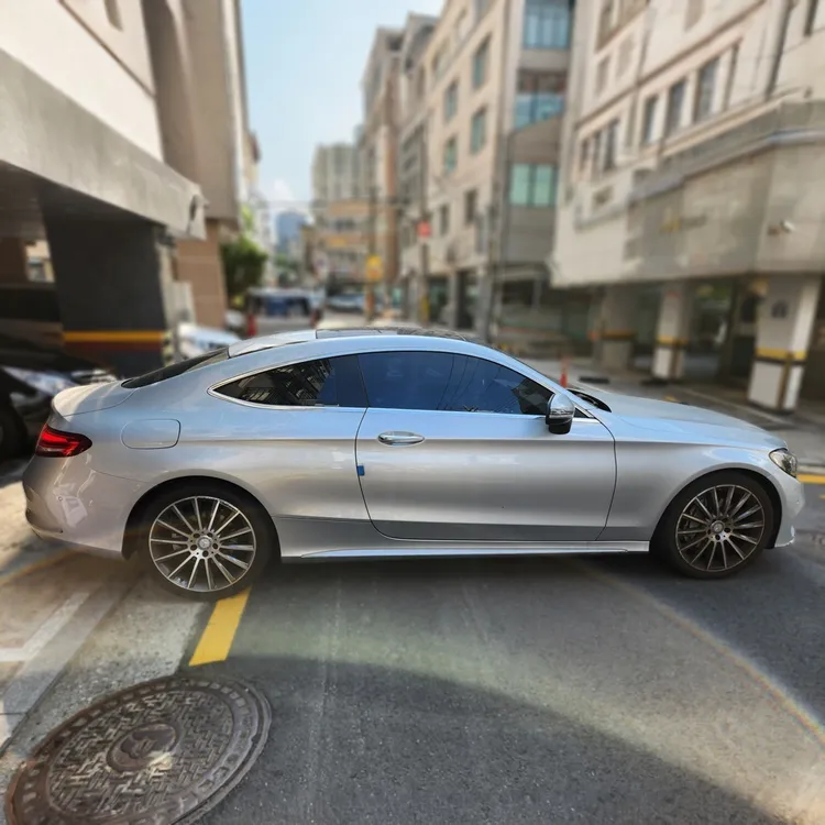 Mercedes C-Class (W205) 4