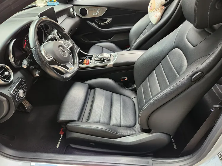 Mercedes C-Class (W205) 9