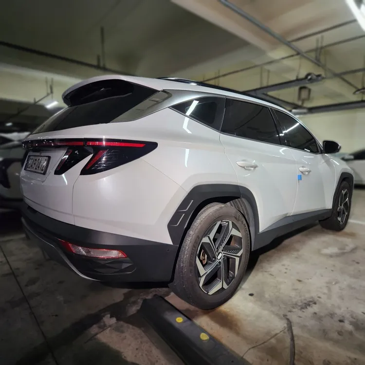 Hyundai Tucson Hybrid (NX4) 6