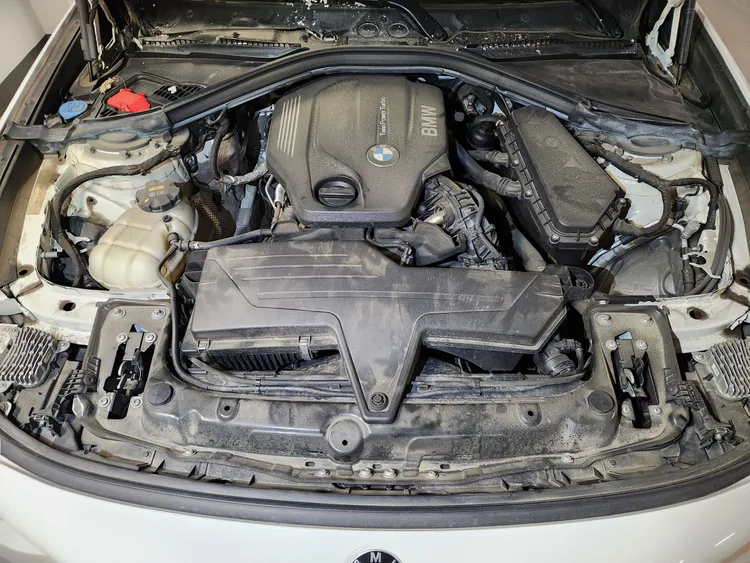 BMW 3 Series GT (F34) 32