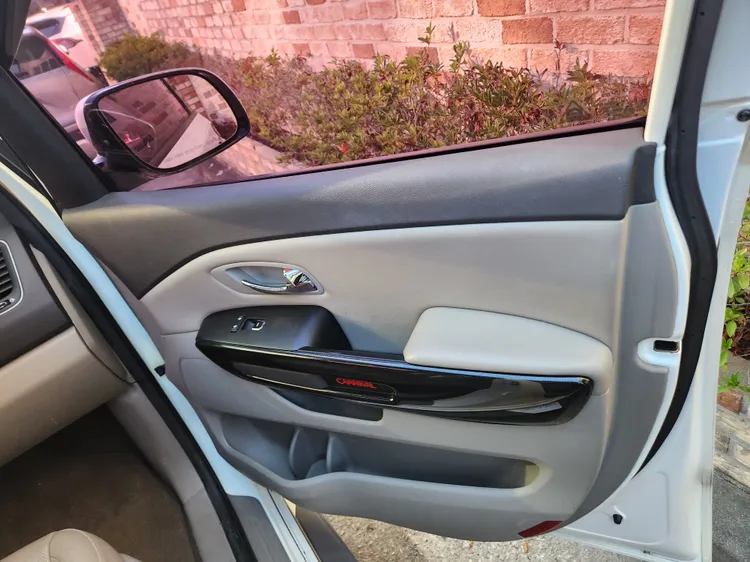 Kia Carnival 27