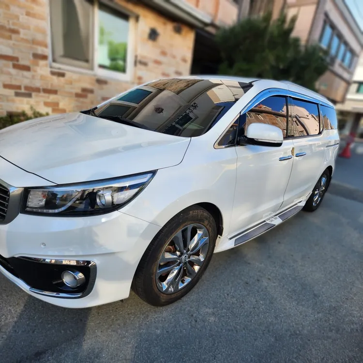 Kia Carnival 2