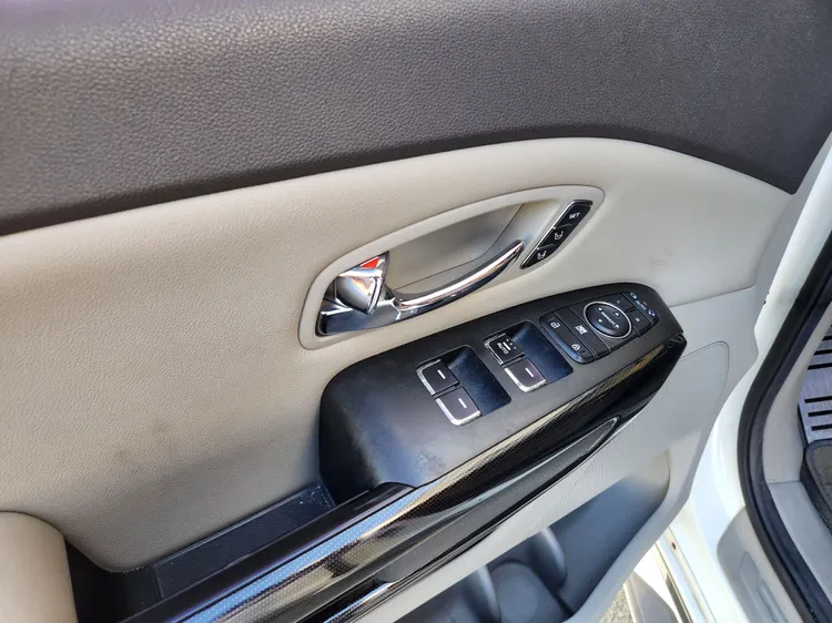 Kia Carnival 29