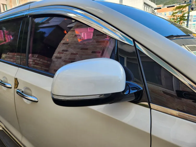 Kia Carnival 38