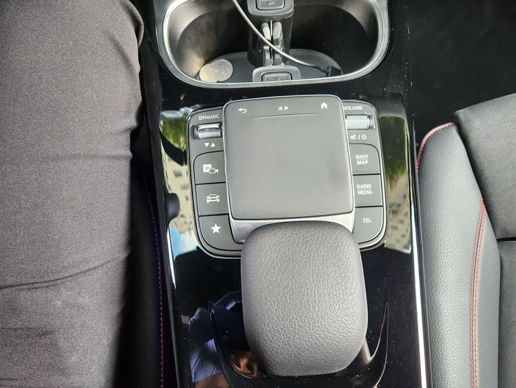 Mercedes A-Class (W177) 19