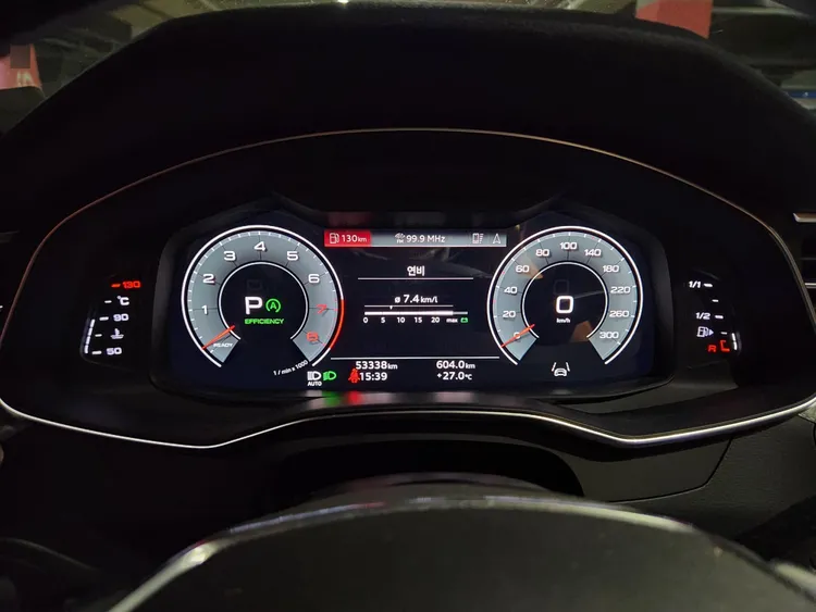 Audi A6 (C8) 13