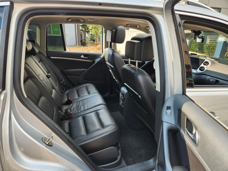 Volkswagen Tiguan 12