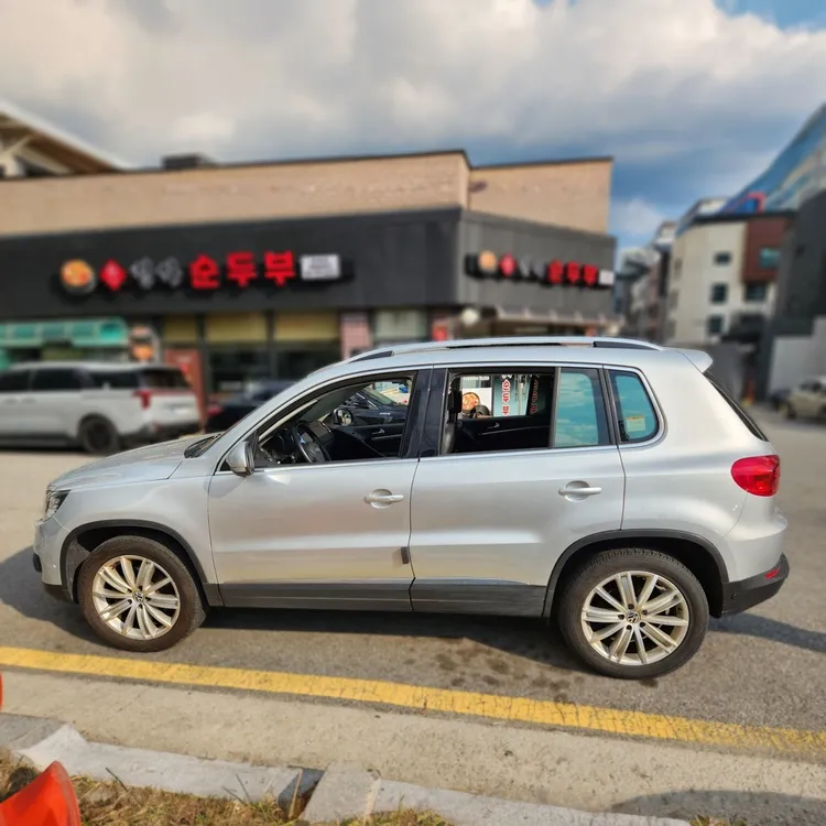 Volkswagen Tiguan 5