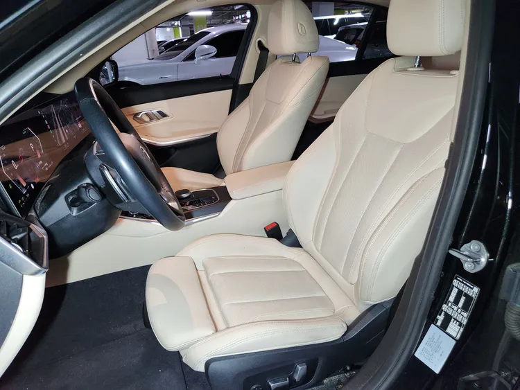 BMW 3 Series (G20) 14