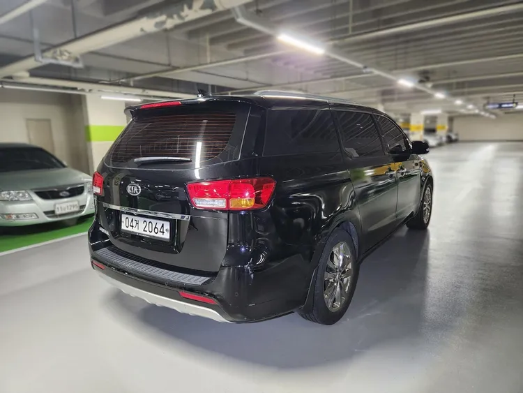 Kia Carnival 7