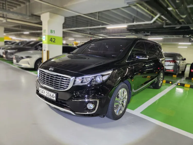 Kia Carnival 3