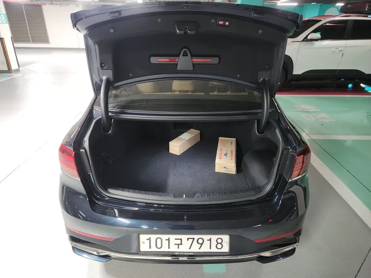 Kia K7 Premier Hybrid 5