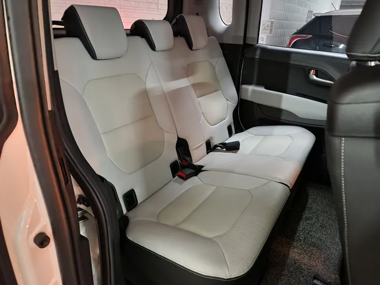 Kia Kia Ray 8