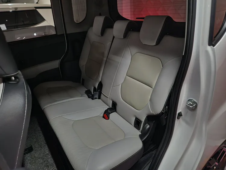 Kia Kia Ray 10