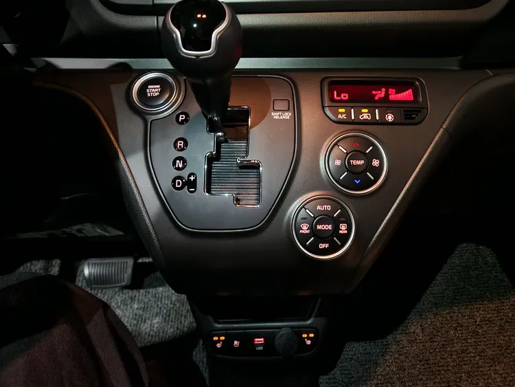 Kia Kia Ray 16