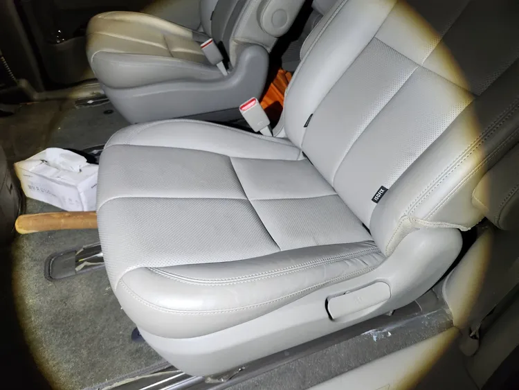 Kia Carnival 27