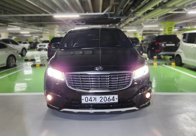 Kia Carnival 2