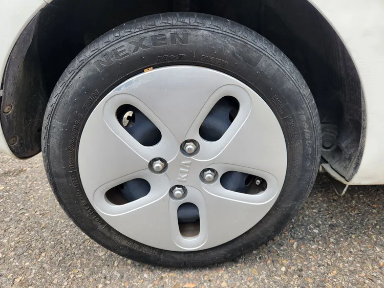 Kia Ray 31