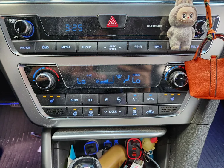 Hyundai LF Sonata 9