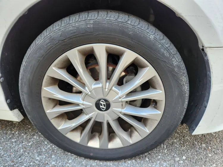 Hyundai LF Sonata 36
