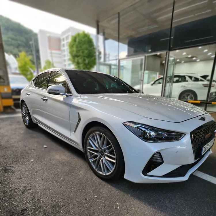 Genesis G70 2