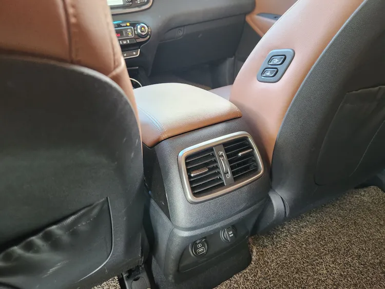 Kia Sorento 28