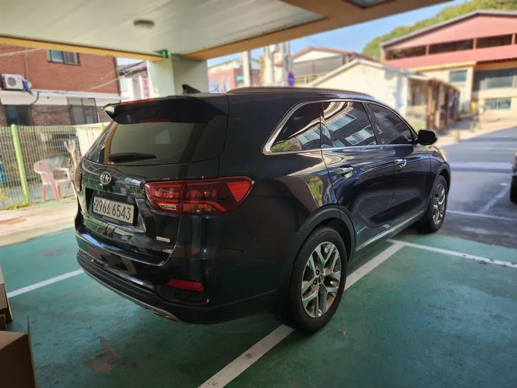 Kia Sorento 6