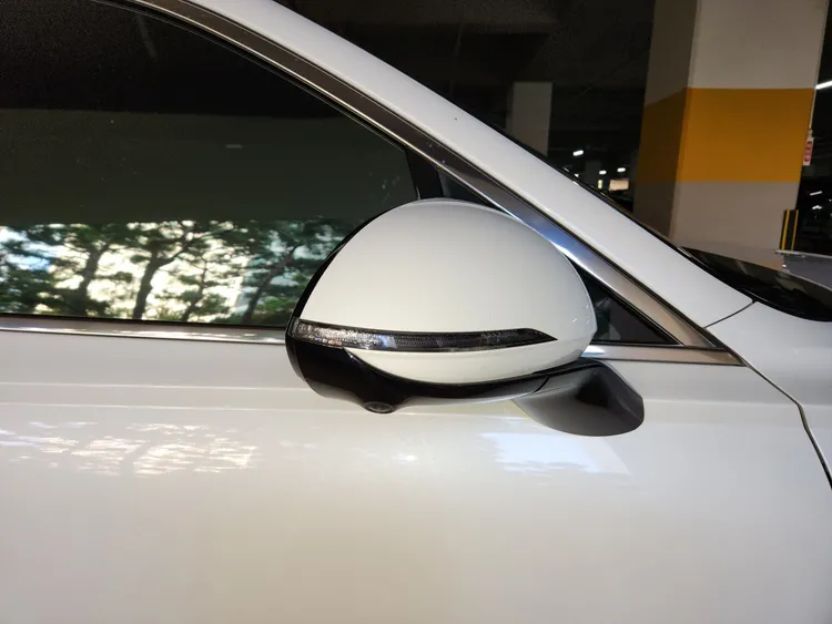 Genesis GV70 39
