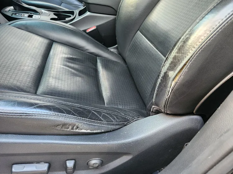 Hyundai Santa Fe DM 13