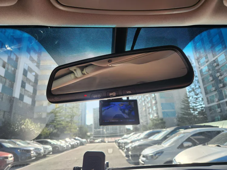 Hyundai Santa Fe DM 19