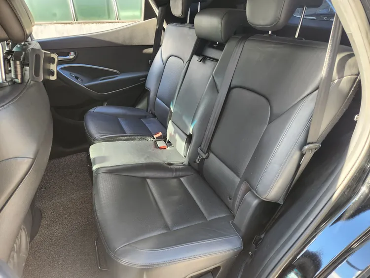 Hyundai Santa Fe DM 8