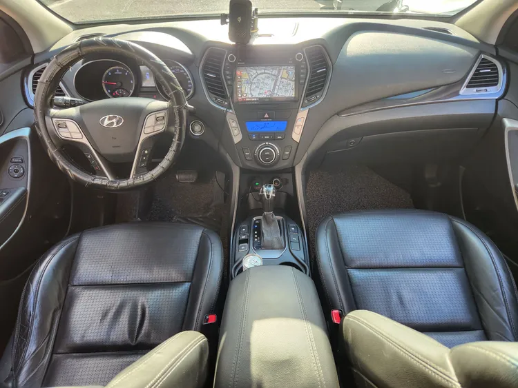 Hyundai Santa Fe DM 9