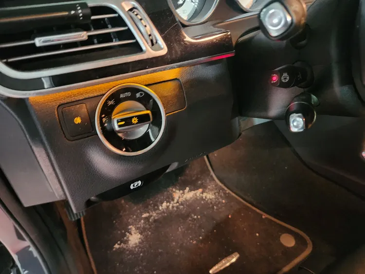 Mercedes E-Class (W212) 16