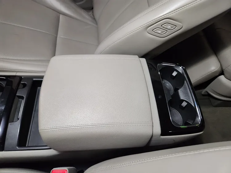 Kia Carnival 39