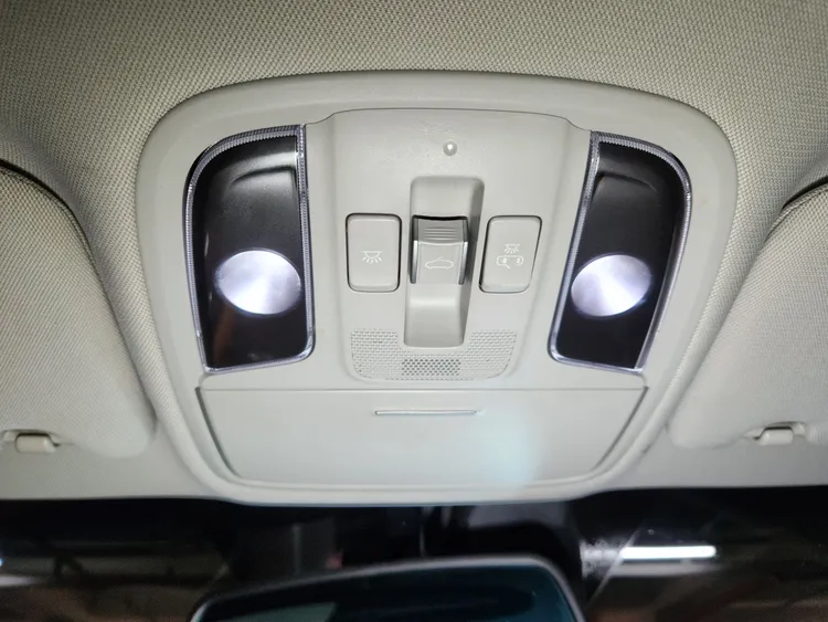 Kia K5 Hybrid 24