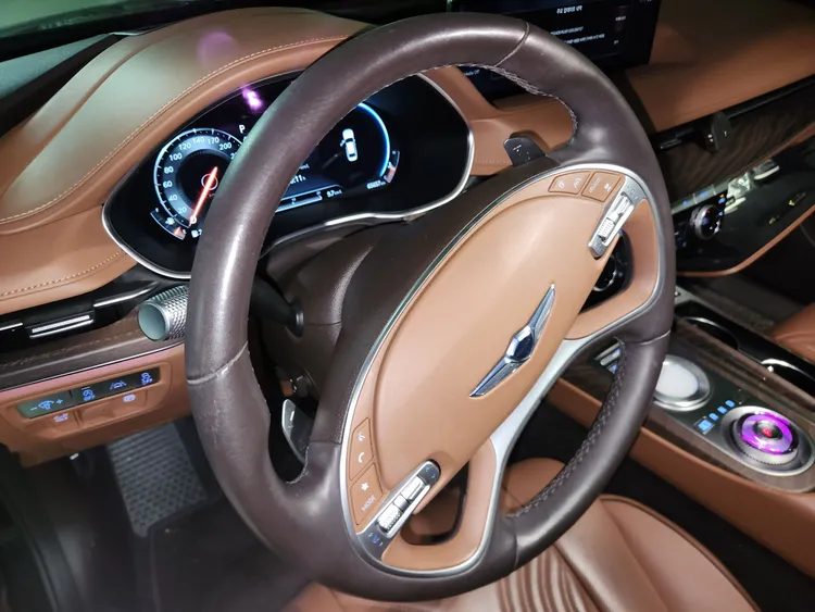 Genesis G80 16