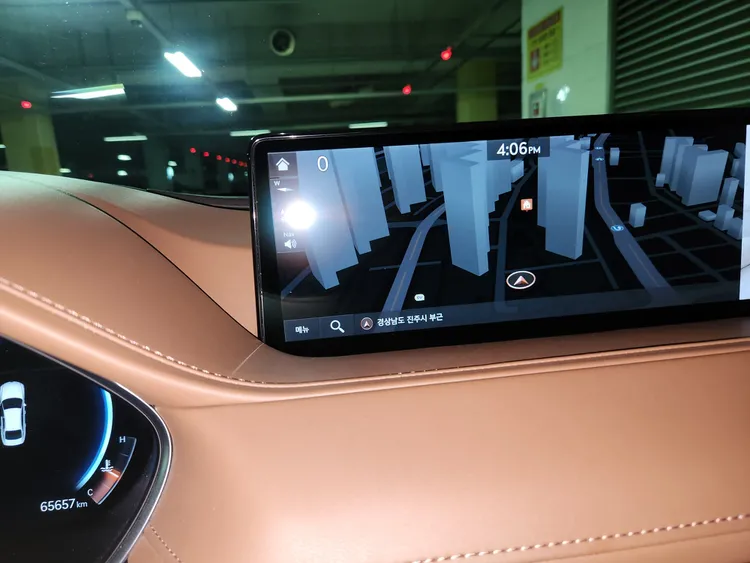 Genesis G80 24