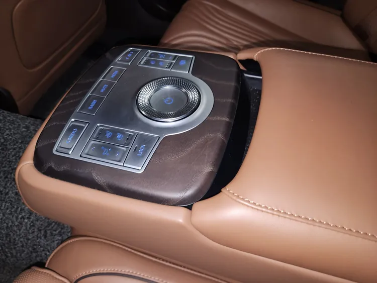 Genesis G80 20