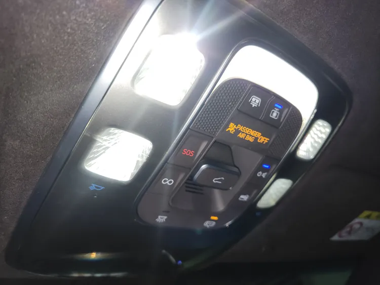 Genesis G80 28