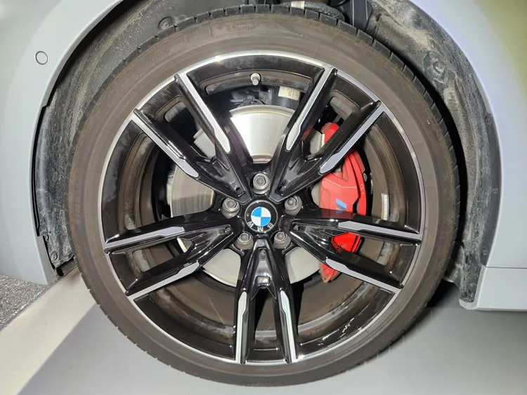 BMW 3 Series (G20) 27