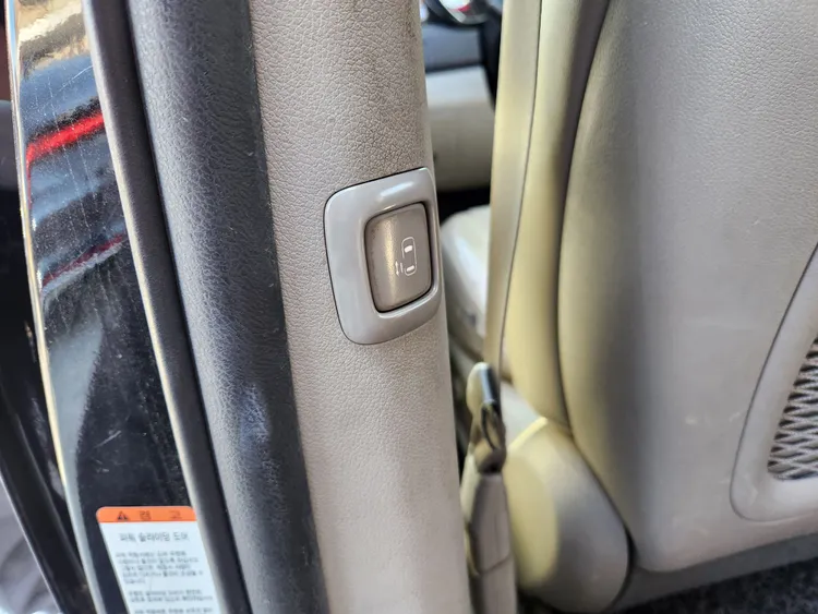 Kia Carnival 29