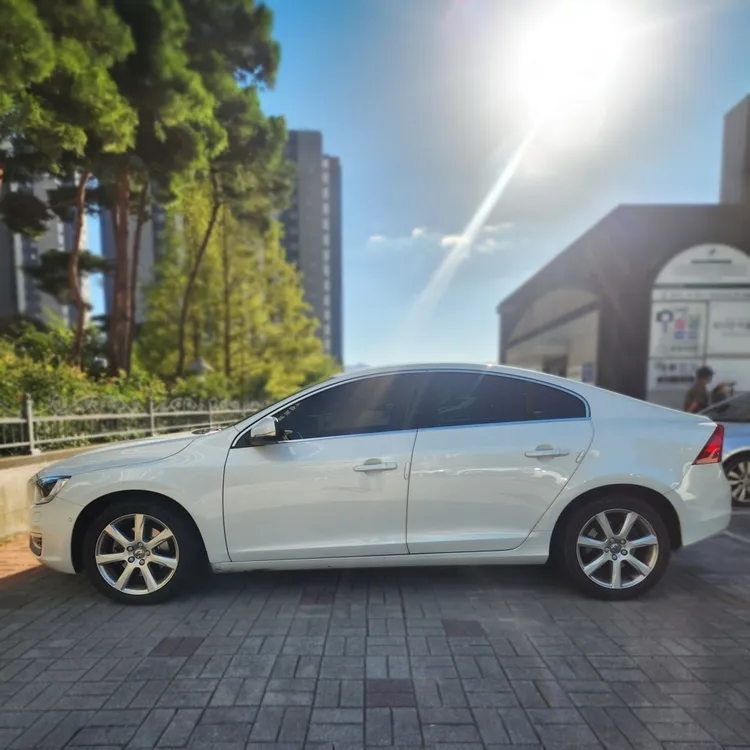 Volvo S60 3