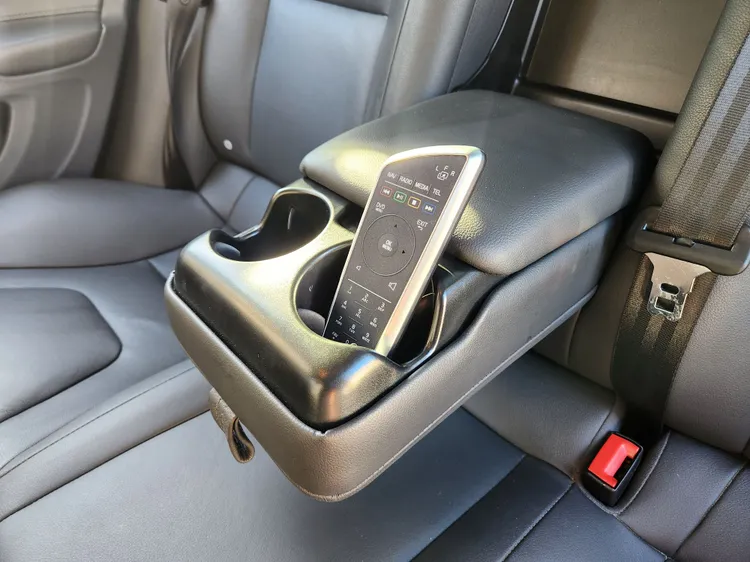 Volvo S60 27